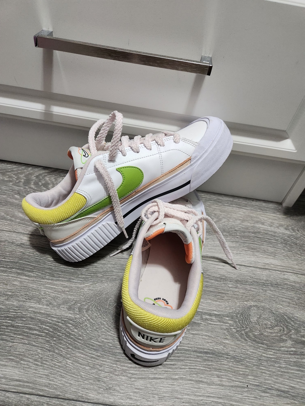 Nike Women's White & Pink Low-Top Sneakers